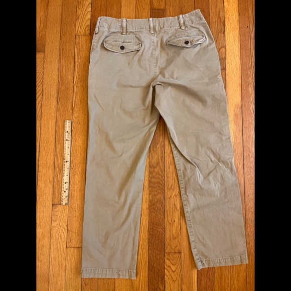 American Eagle Men's Flex Khaki Pants, 31x30 - Picture 2 of 3